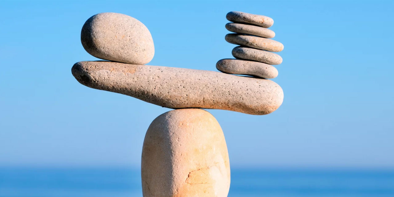 Risale-i Nur Ders Notları: Kur’an ile Batı Felsefesi, İlâhî Hikmet ile İnsan Aklının Mukayesesi