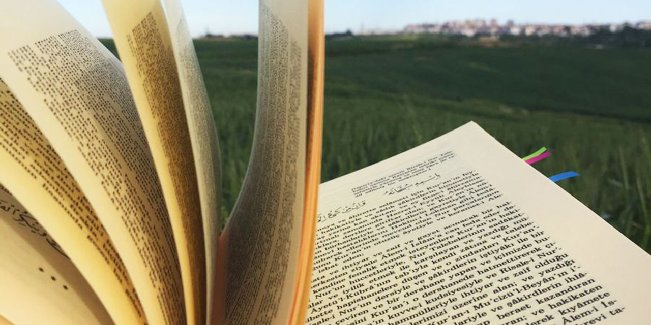 Bediüzzaman: Kur'ân'da bir hassa var; başka kelâmda yoktur, bir kelâmı işitsen