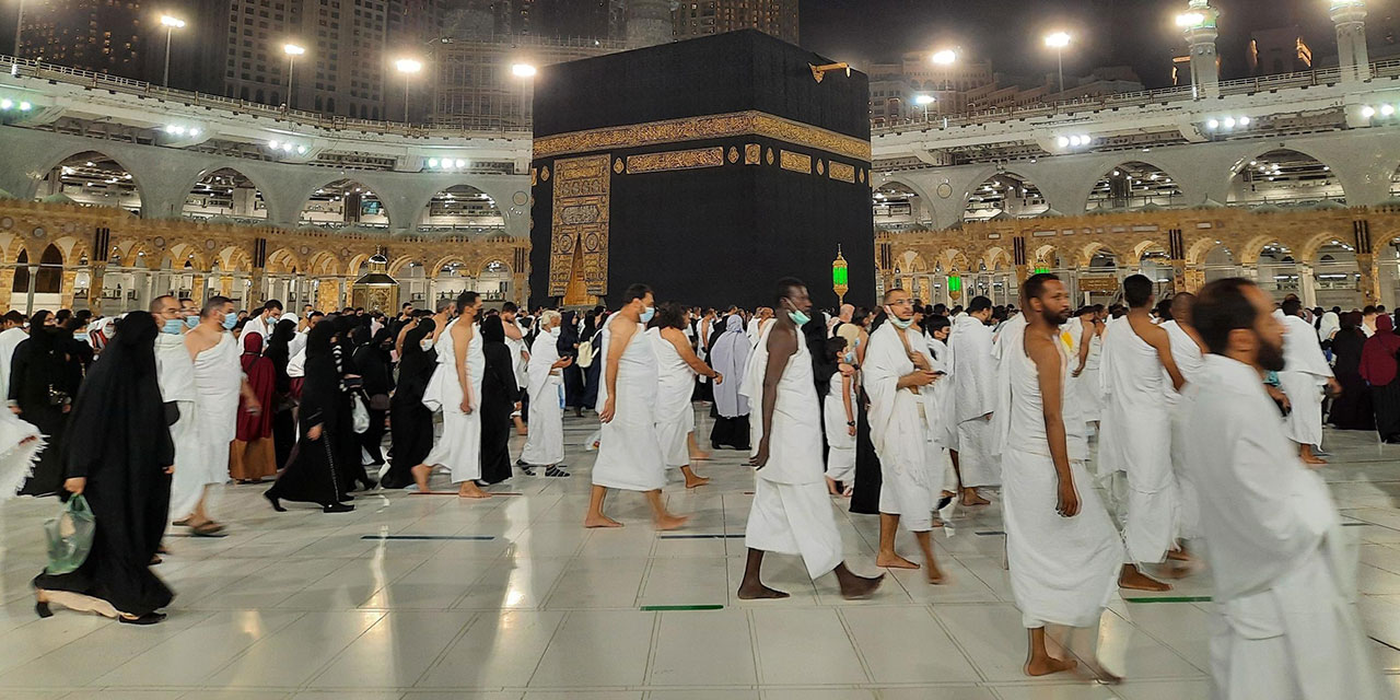 'Kurasız hac' reklamlarına ceza geldi