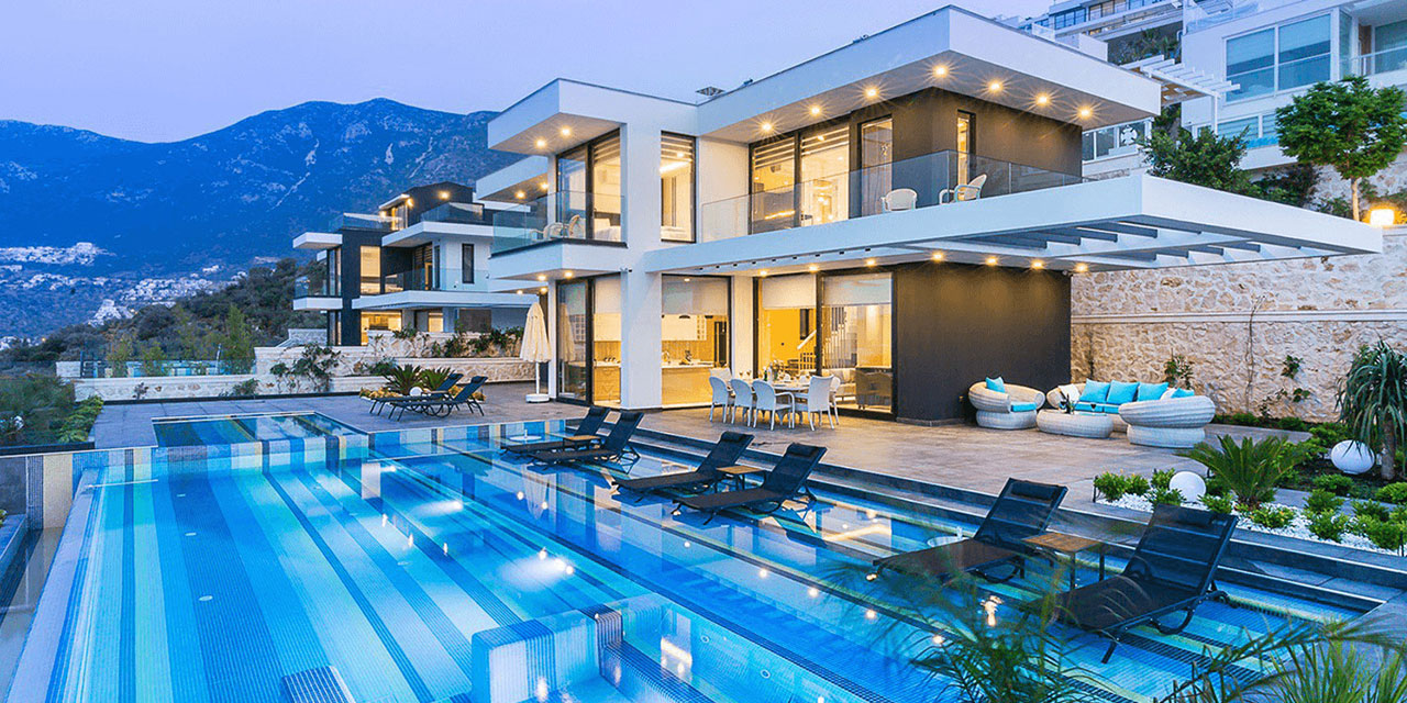 Tarikat ve cemaatlerin lüksü olur mu?