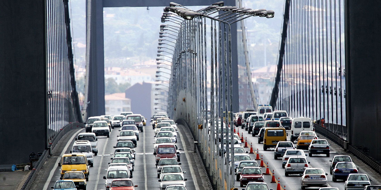 İstanbulluların ömrünün 3,5 yılı trafikte geçiyor