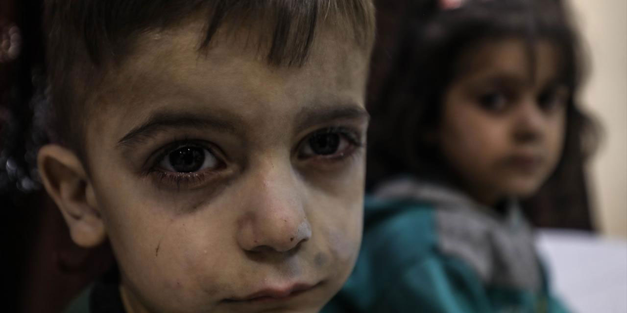 Rusya İdlib'i bombaladı: 1 çocuk öldü, 4 sivil yaralandı