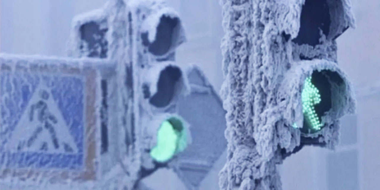 Rusya’nın Yakutistan şehrinde termometreler eksi 56 dereceyi gösterdi