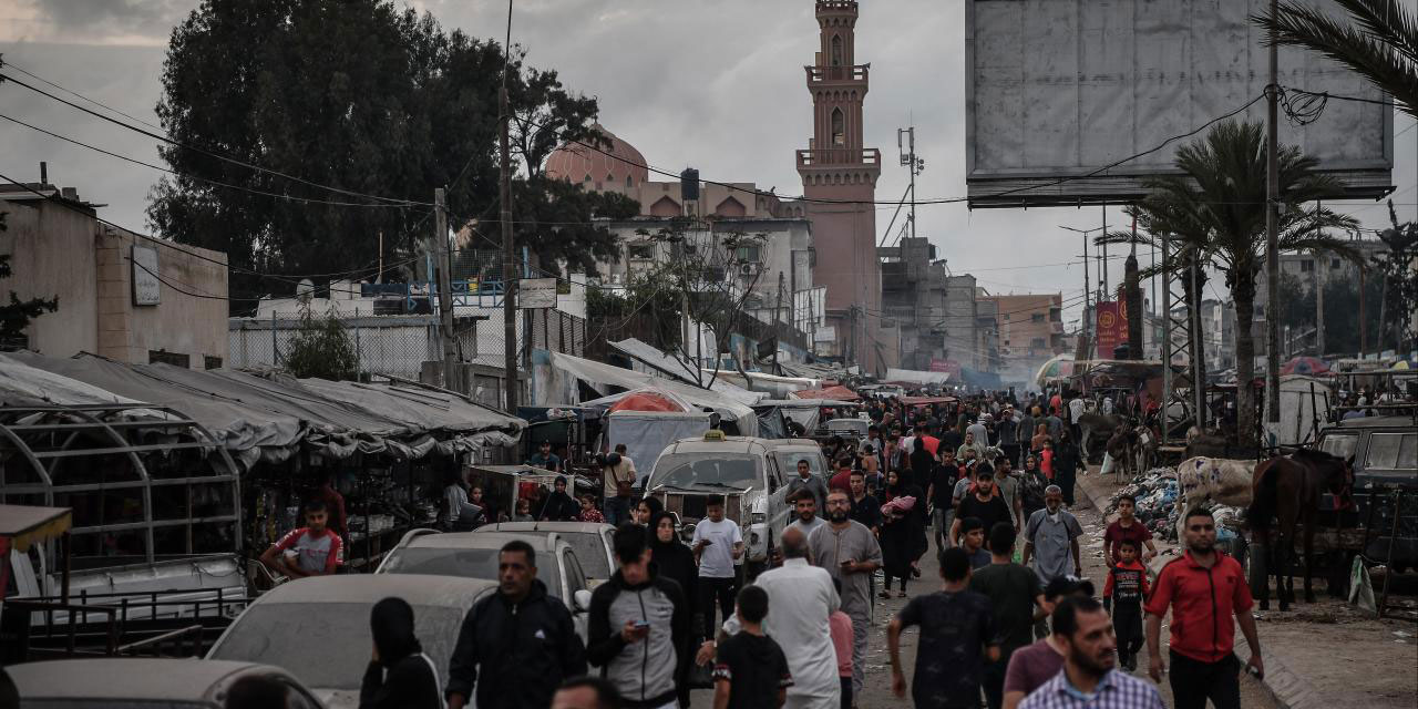 Filistin Vakıflar Bakanı: israil askerlerinin camide Yahudi duası okuması iğrenç bir suçtur