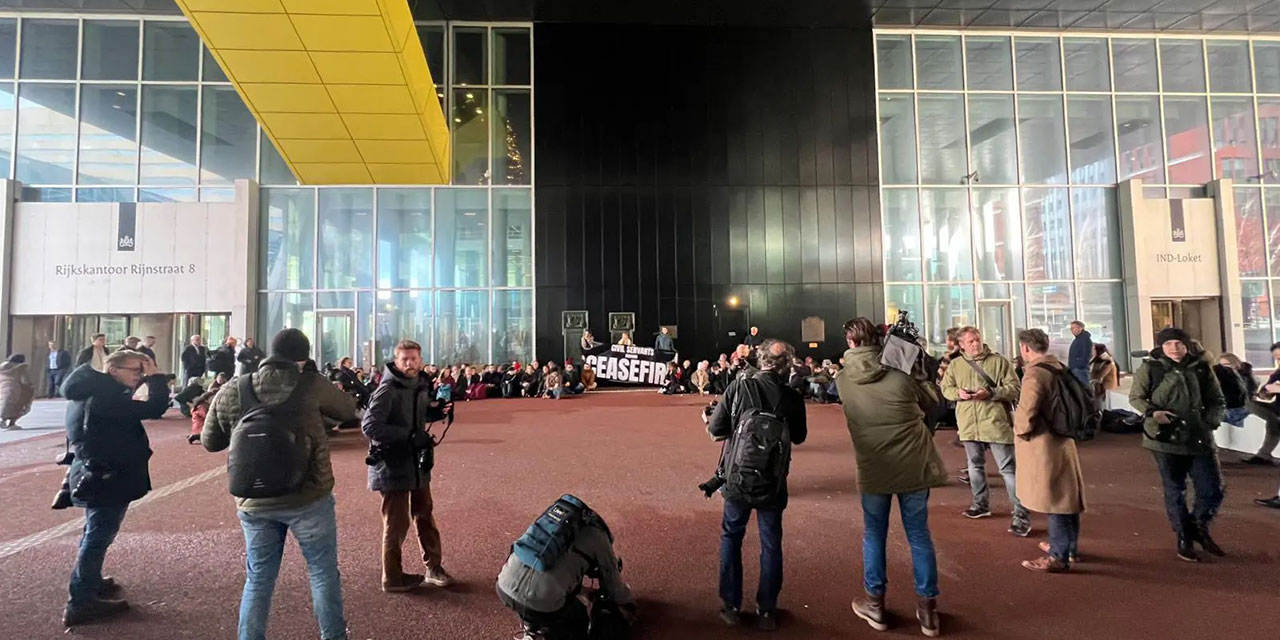 Hollanda'da Dışişleri Bakanlığı memurlarından Gazze eylemi