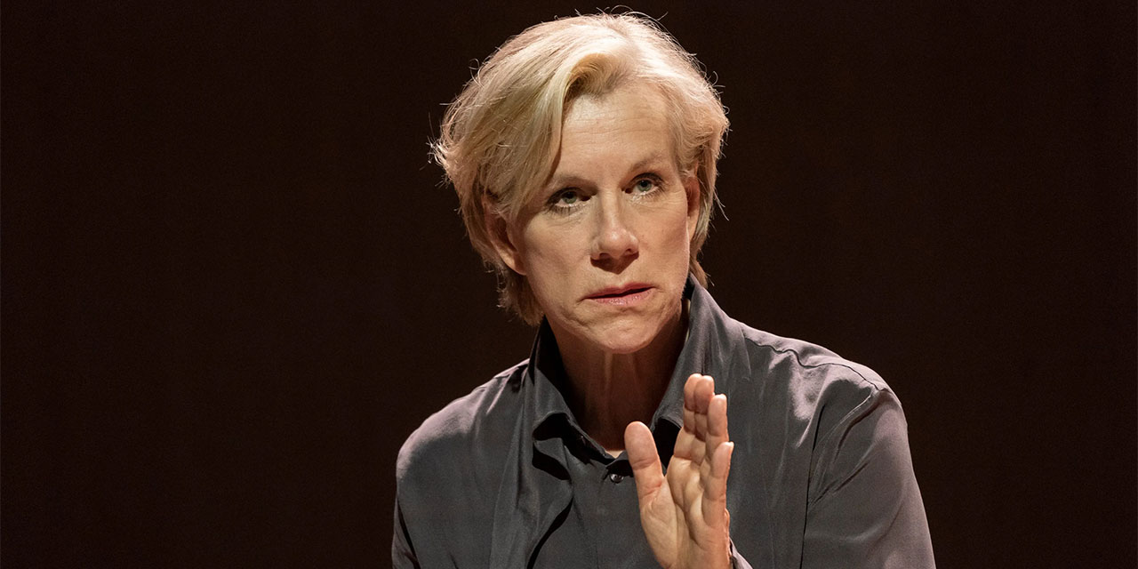 israili protesto eden ünlü İngiliz aktris Stevenson: Daha kaç çocuğun ölmesi gerekiyor?