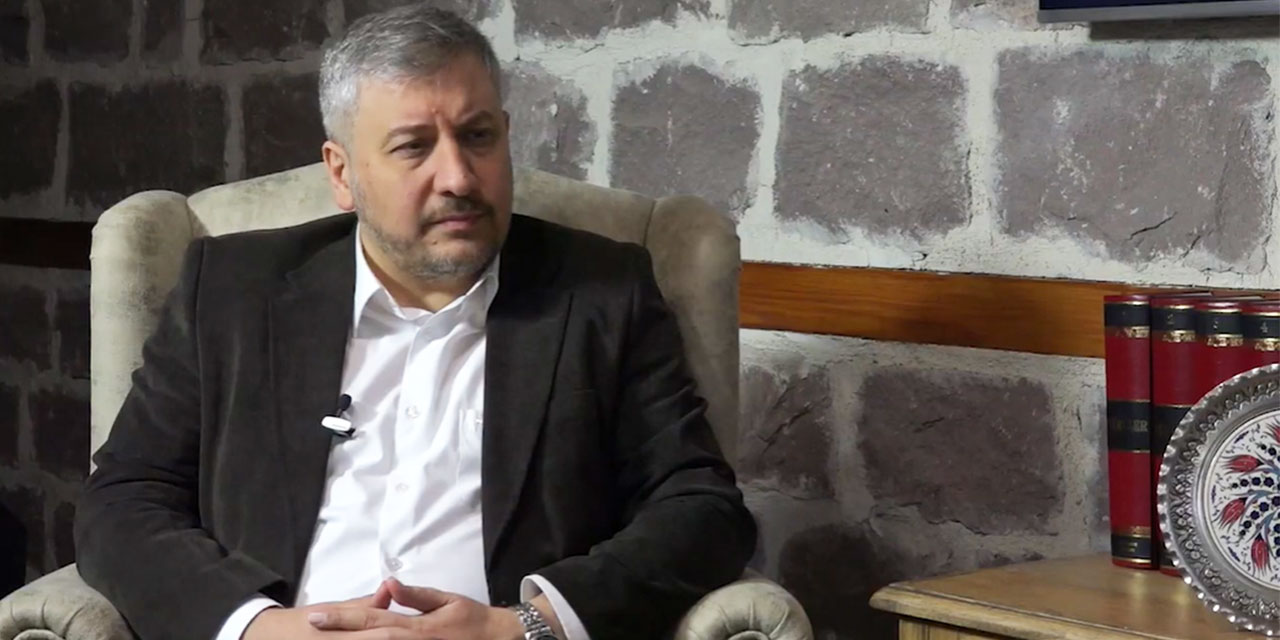 Bir zamandır Said Nursi’nin pırıltılı sözleri zihnimde dolanıyor