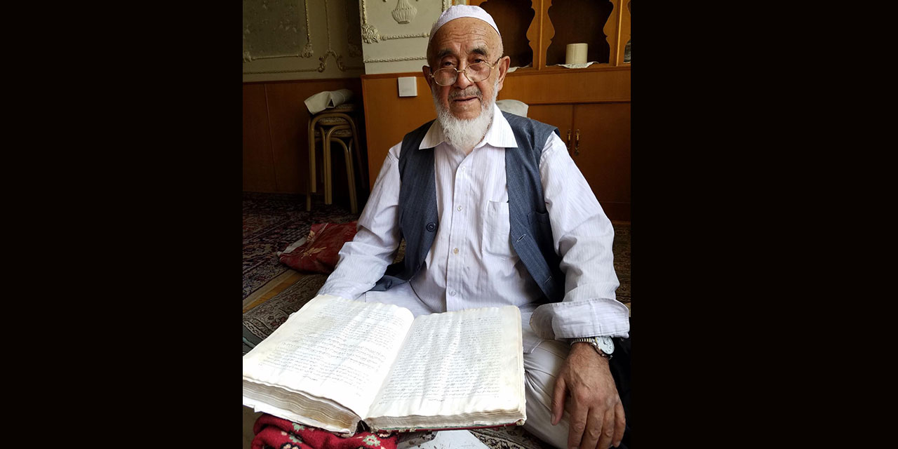 Çin'in 7 yıldır cezaevinde tuttuğu 96 yaşındaki İslam alimi vefat etti