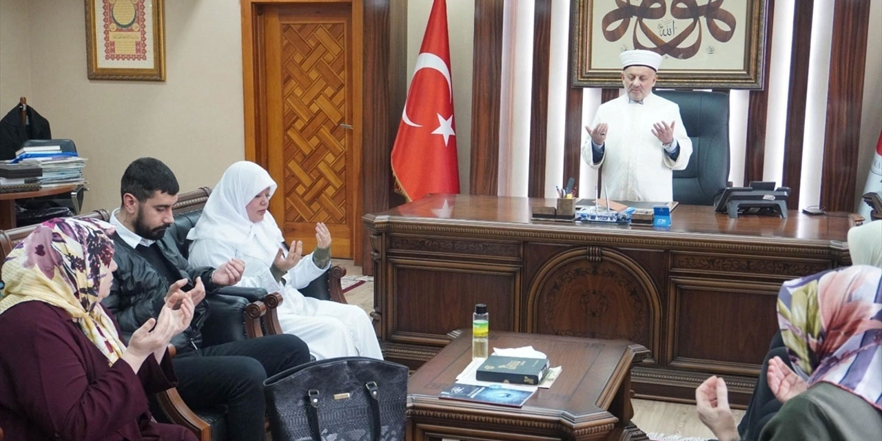 Meksikalı kadın, turist olarak geldiği Aksaray'da Müslüman oldu