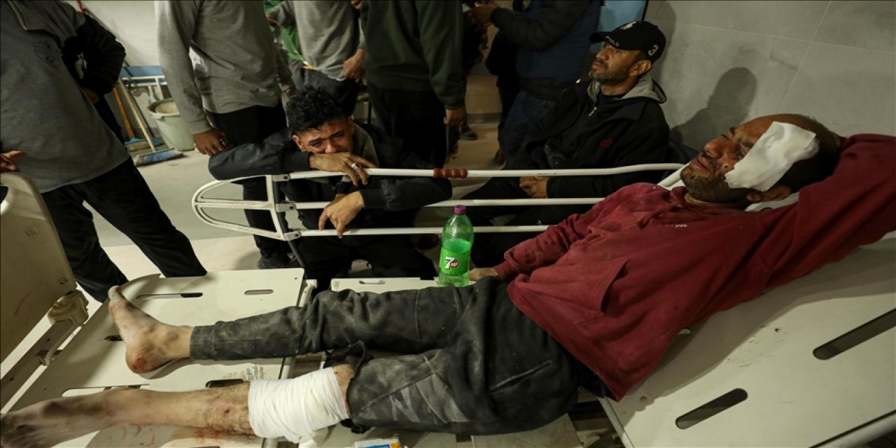 Terörist israil askerleri Şifa Hastanesini bastı 150'den fazla Filistinli öldürdü