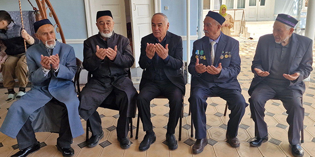 Özbekistan'da dini bayramlarda "Fatiha" ve "gelin selamı" geleneği