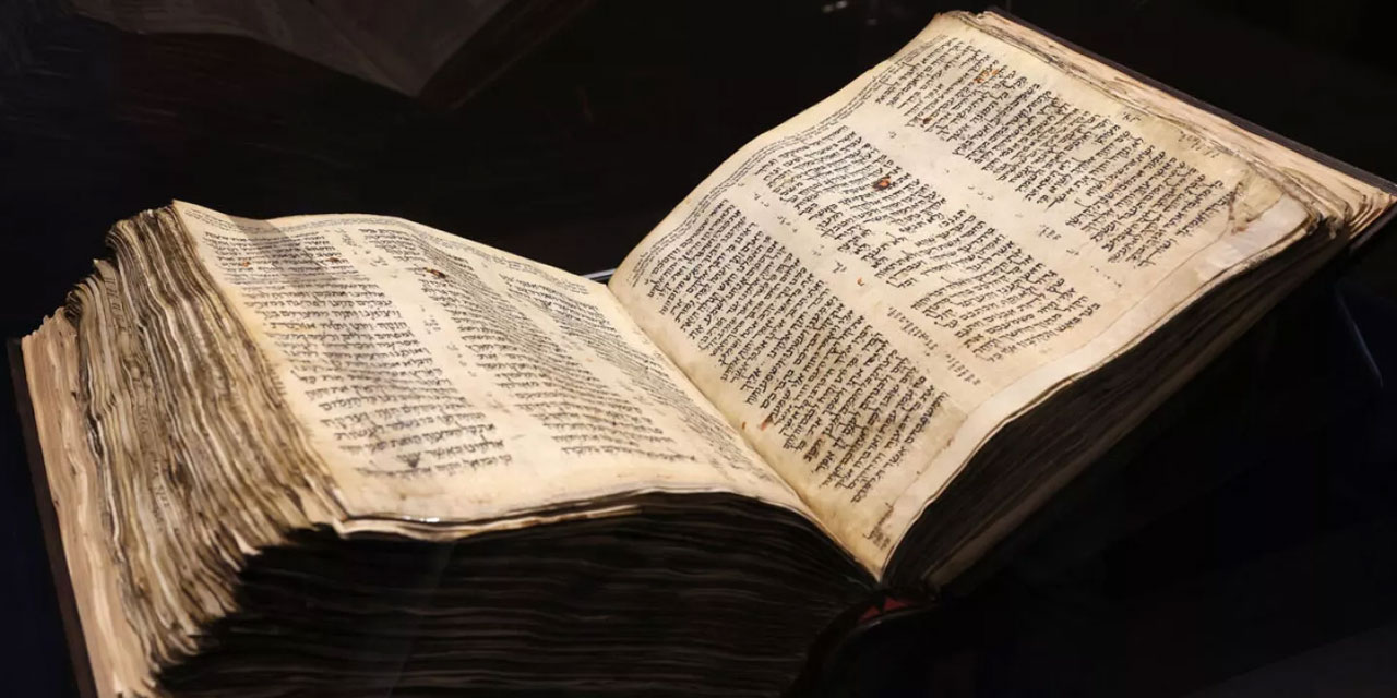 Yahudilerin gizlediği, Tevrat'ta Hz. Muhammed'i (asm) haber veren ayetler