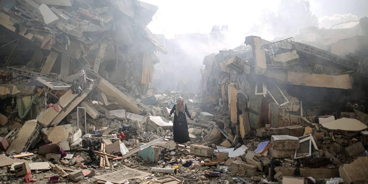 Gazze'de enkaz altında kalan 10 binden fazla kişi kayıp