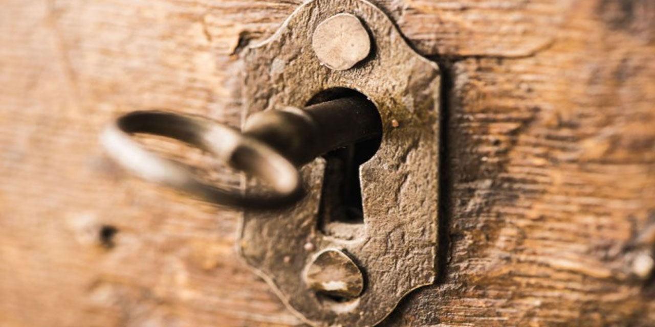 Bediüzzaman'ın kapısını ben dışarıdan o içeriden kilitledi