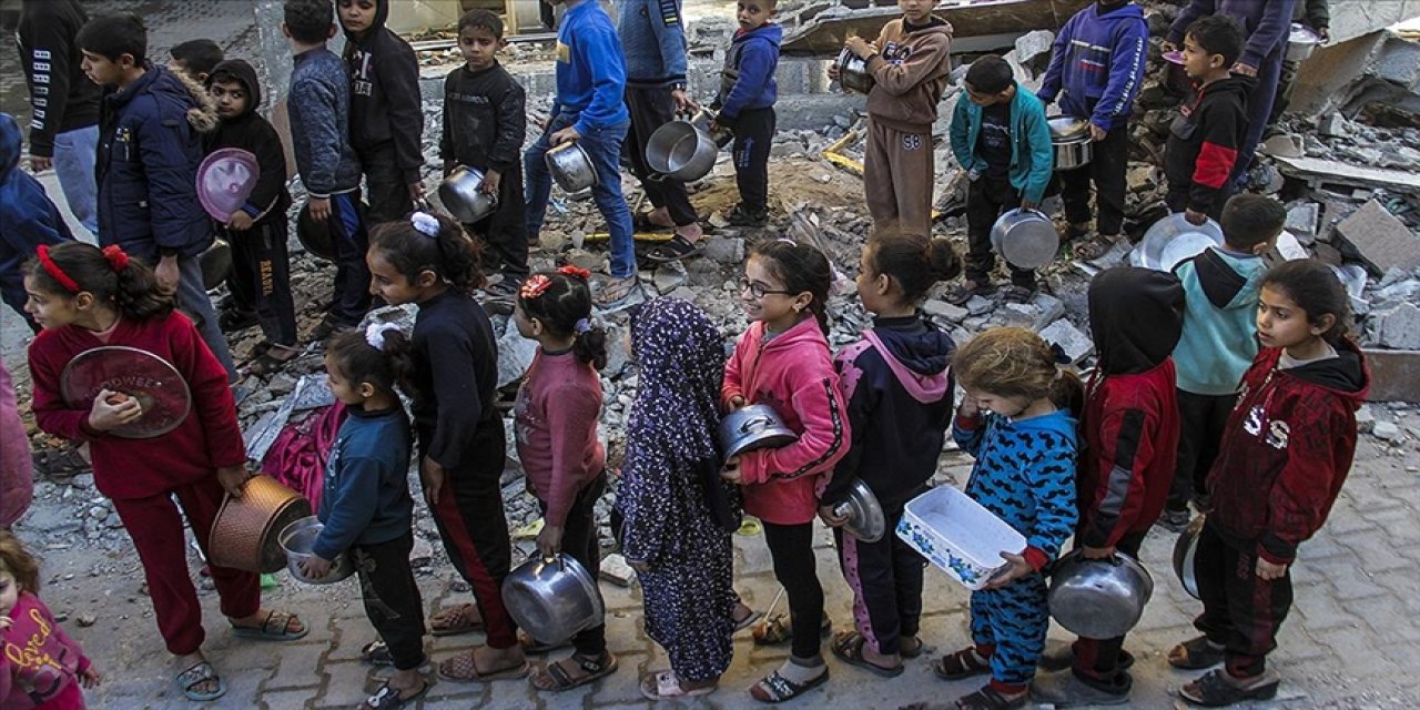 Gazzeli çocukların yüzde 85'i her üç günden birini hiç yemek yemeden geçiriyor