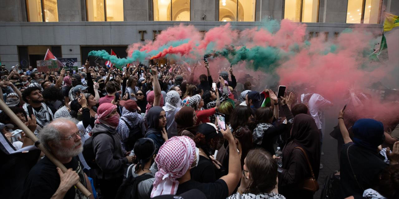 New York'ta Filistin yanlısı gösteri düzenlendi