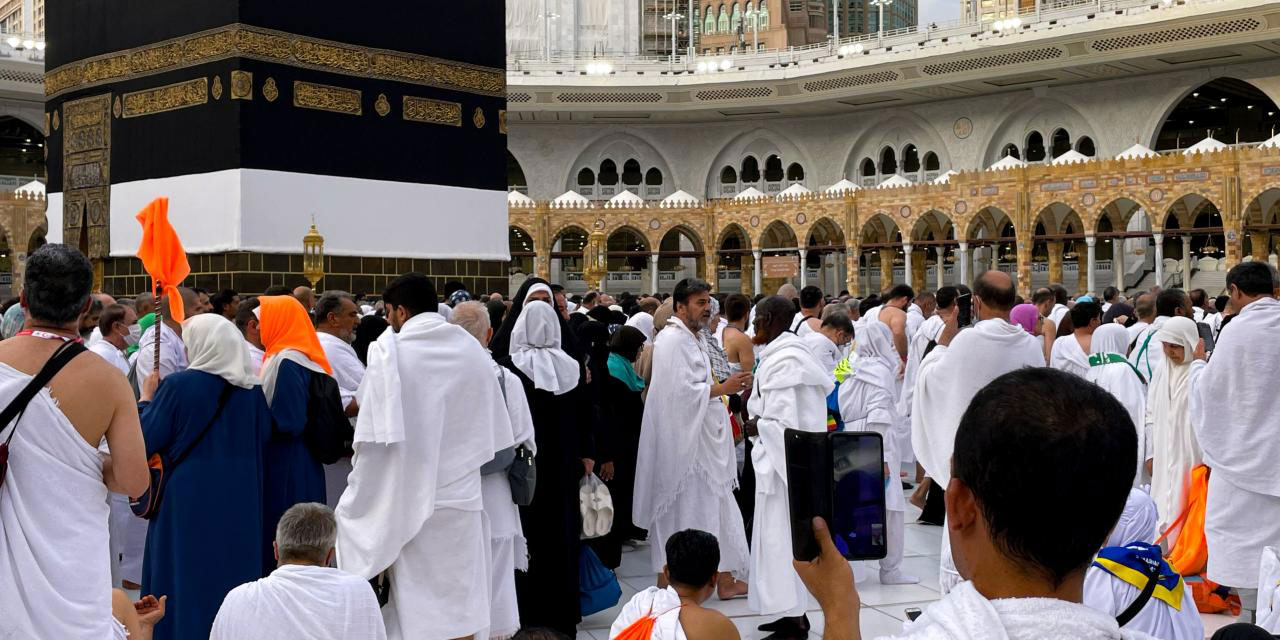 Diyanet'ten Hacı adaylarına: Sosyal medyayı azaltın ibadetinizi yapın!