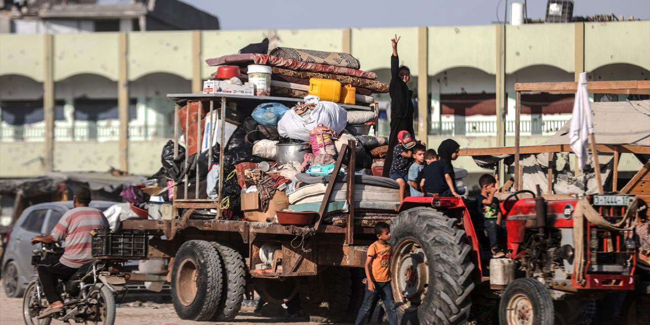 BM: Gazze'de her 10 kişiden 9'u en az 1 kez yerinden edildi