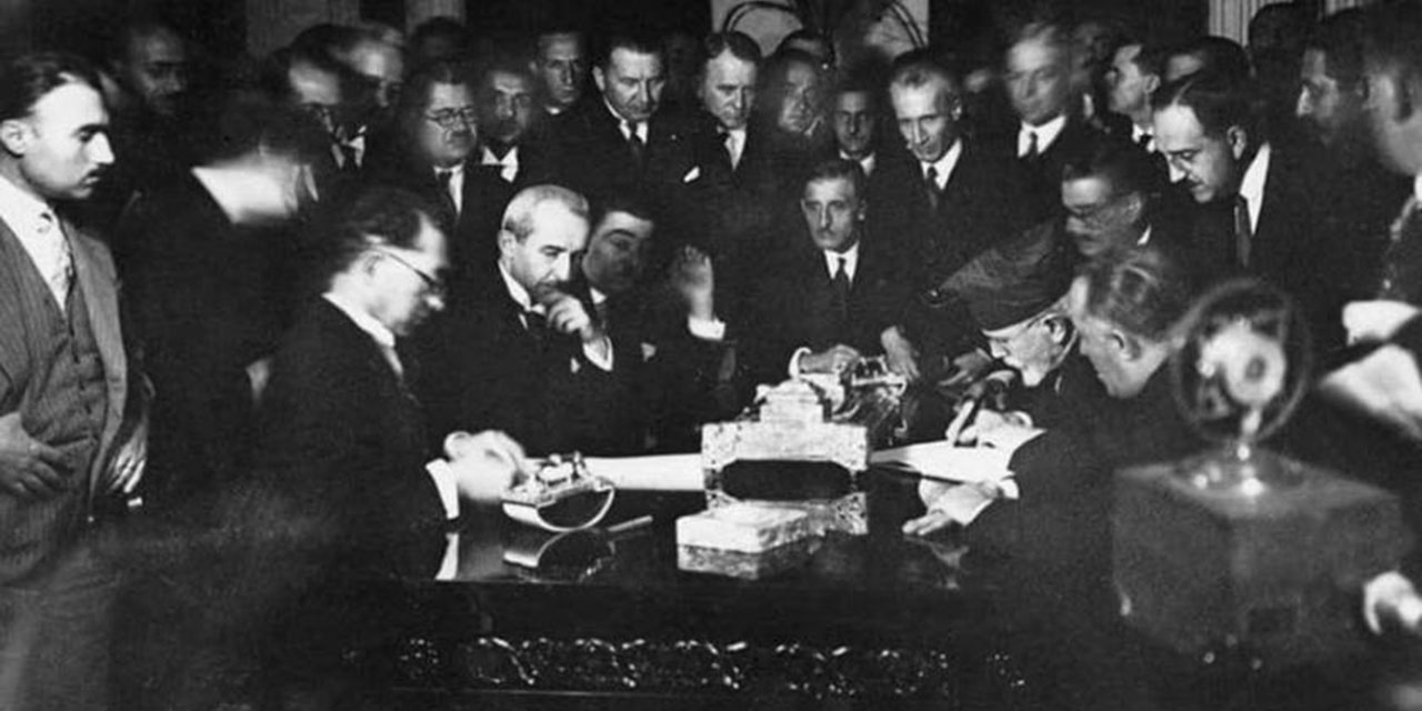 Said Nursi, Lozan'daki Yahudi kuvvetine dikkat çekiyor