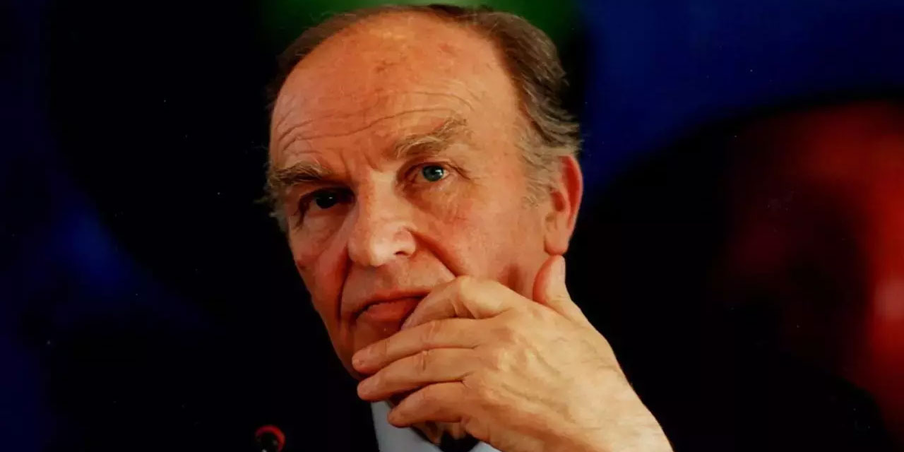 Aliya İzzetbegoviç: İslam sadece bir din değil aynı zamanda nizam ve ahlaktır