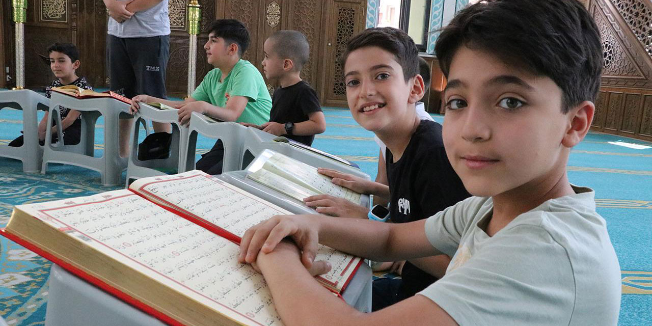 Bu sene Yaz Kur'an kurslarında 2,5 milyon öğrenci eğitim aldı