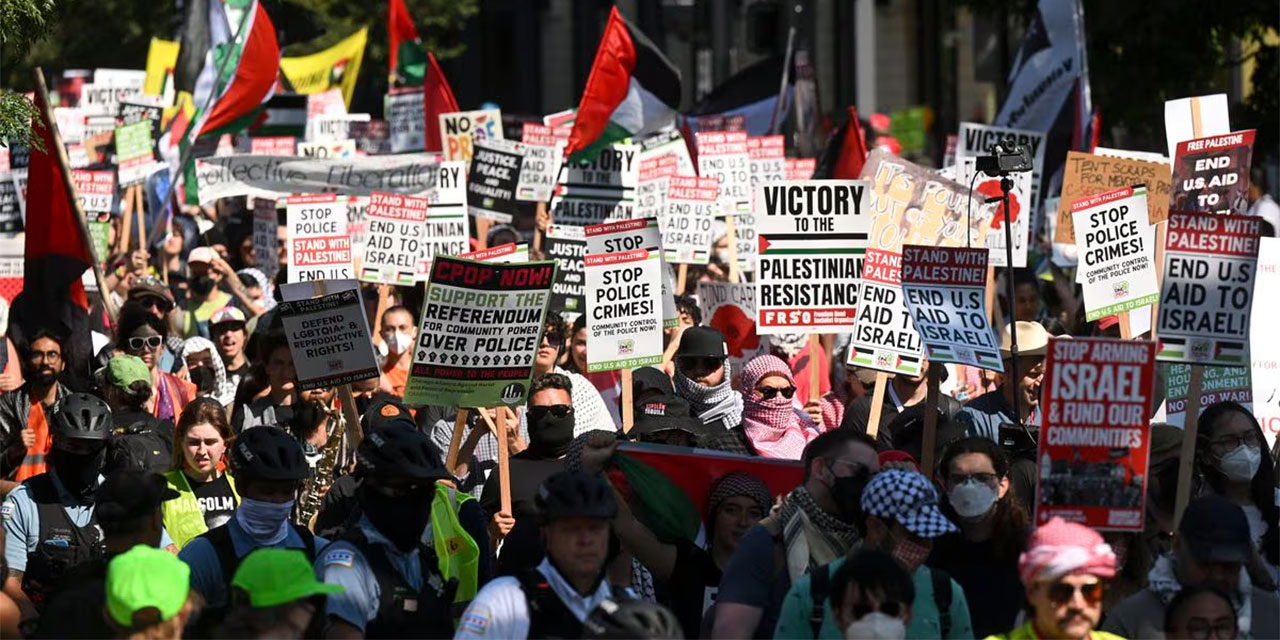 Amerika'da Demokrat Parti Kongresi'ne Gazze için yürüyenler damga vurdu