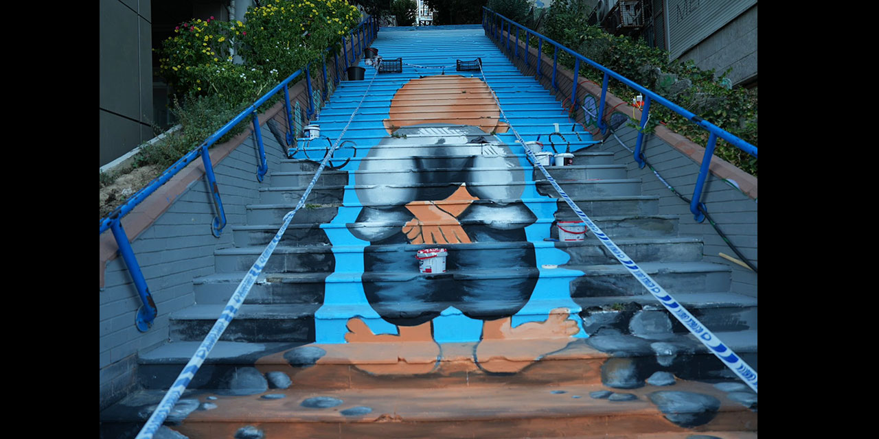 Direniş sembolü Hanzala, Cihangir merdivenlerinde