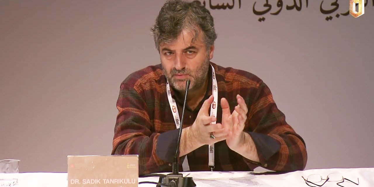 O ilahiyatçıların Bediüzzaman kelimesini anlayacak kadar bir Arapçası var mı?