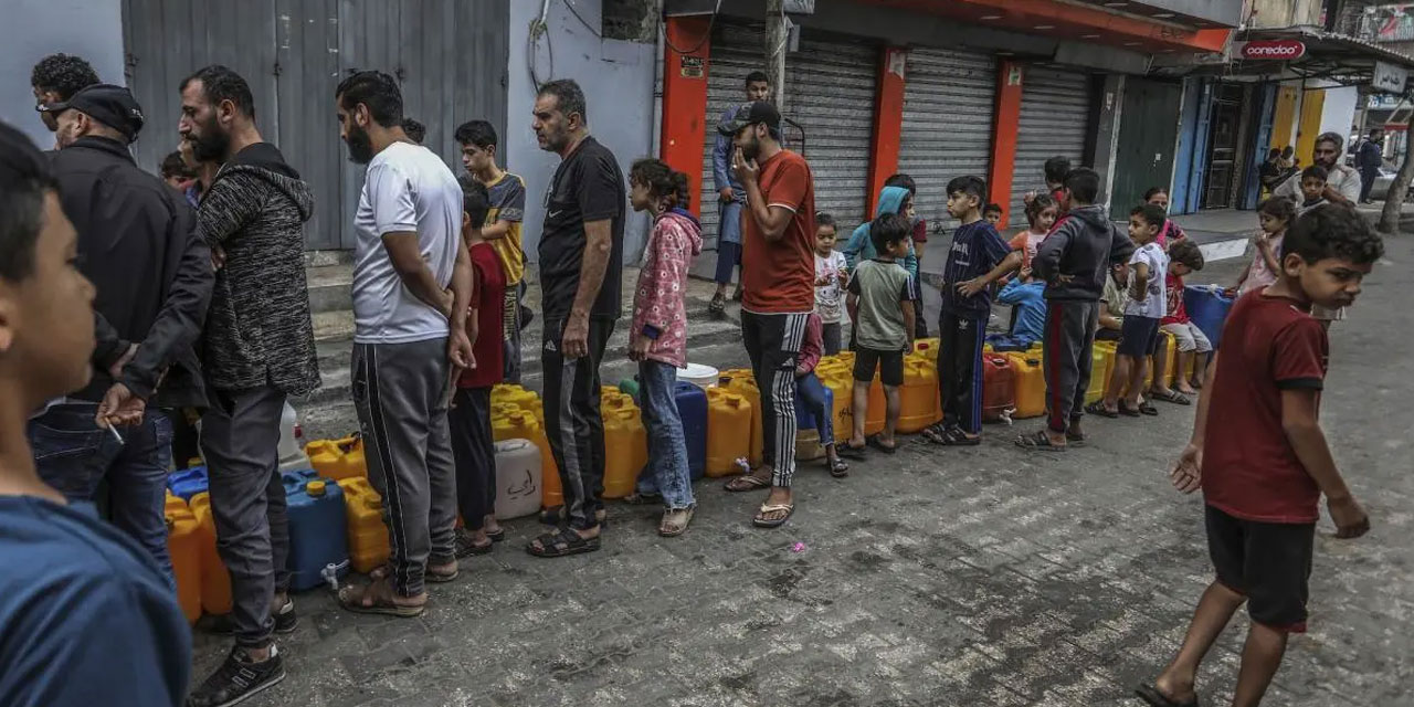 Bombaların gölgesinde su kuyruğu
