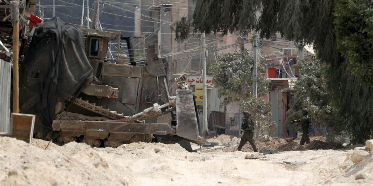 israil Gazze'yi yerle bir etti, Müslümanlar sessiz kalınca Batı Şeria'ya da saldırmaya başladı