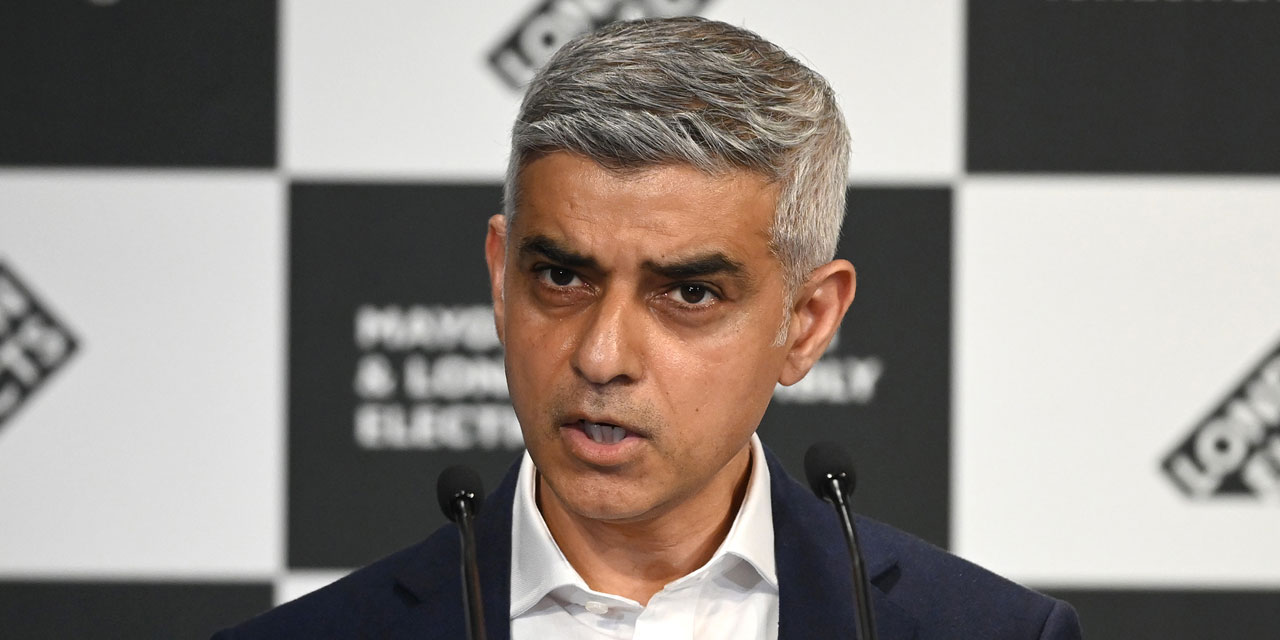 Londra Belediye Başkanı: Birçok Müslüman korktuğu için camiye gitmiyor!