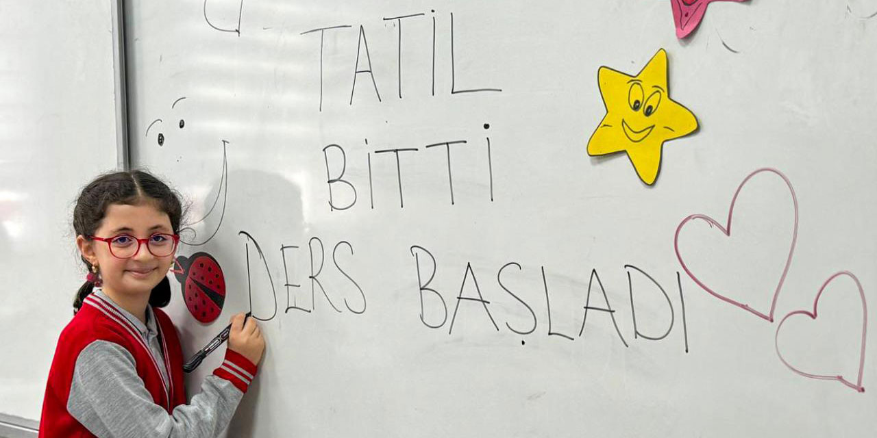 20 milyondan fazla öğrenci pazartesi ders başı yapacak inşallah