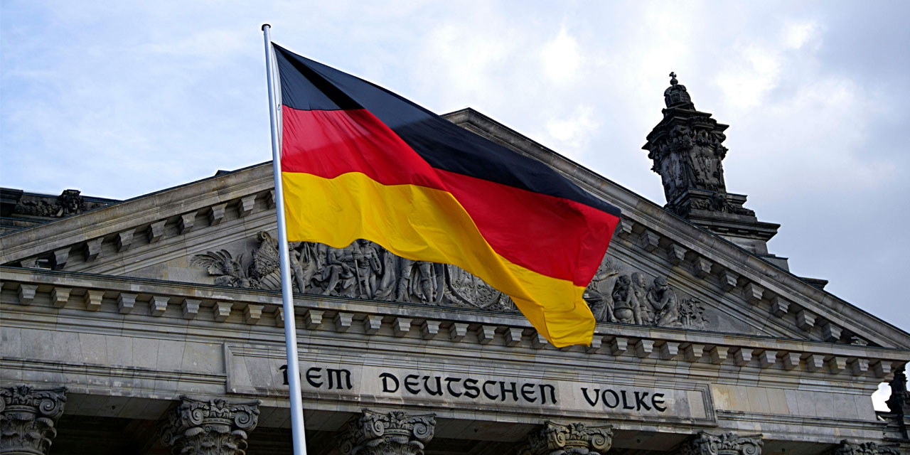 Alman Ayrımcılıkla Mücadele Dairesi: Müslümanlar ayrımcılığa uğruyor