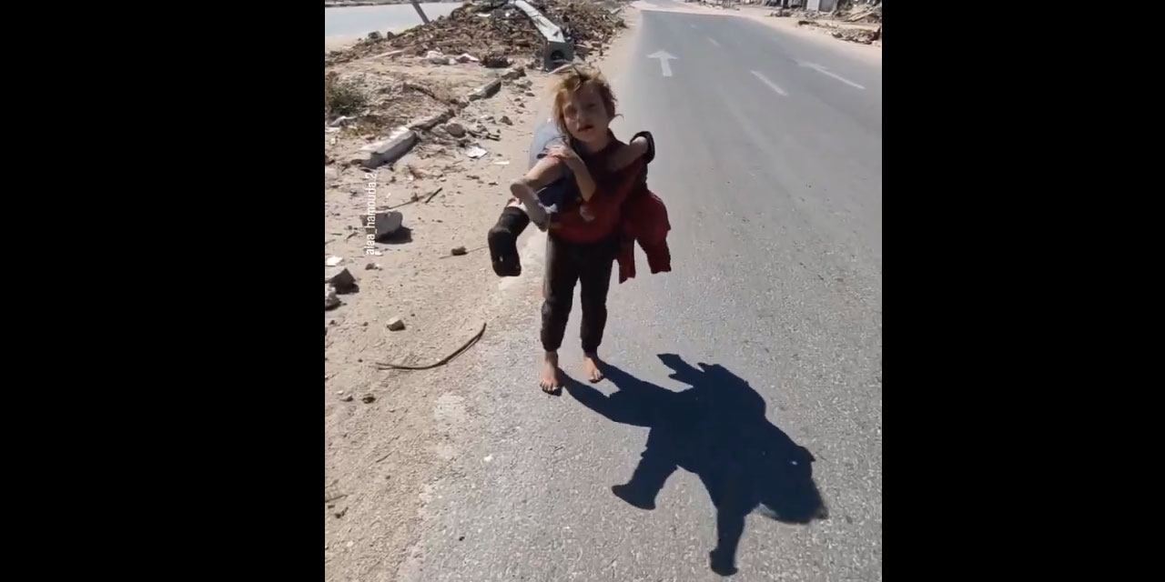 Yaralı kardeşini sırtında taşıyan 6 yaşındaki Gazzeli Kamer