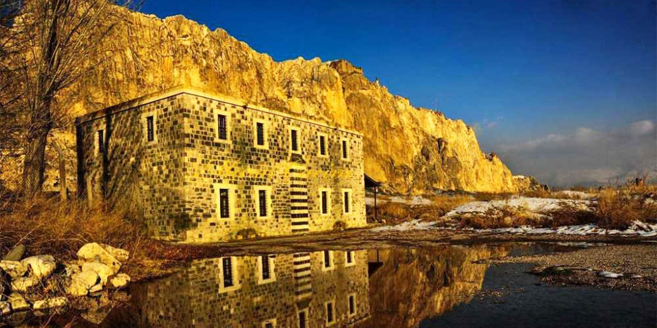 Said Nursi’nin ders verip namaz kıldırdığı Horhor Medresesi bir kez daha açıldı