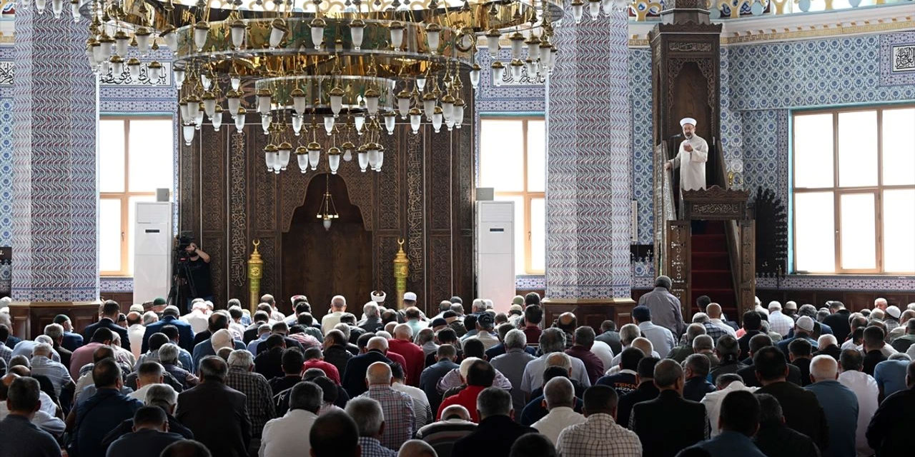 Diyanetin hutbesi zinayı neden engelleyemez?