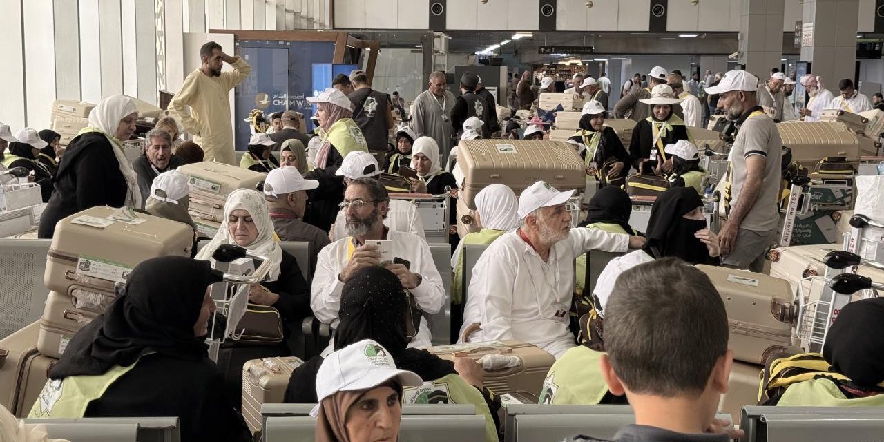 Suriyeli hacı adayları kutsal topraklara doğru yola çıktı