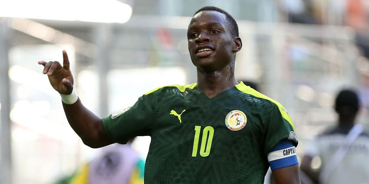 Genç futbolcu, Müslüman olduğu için Türkiye ve Fenerbahçe'yi tercih etti