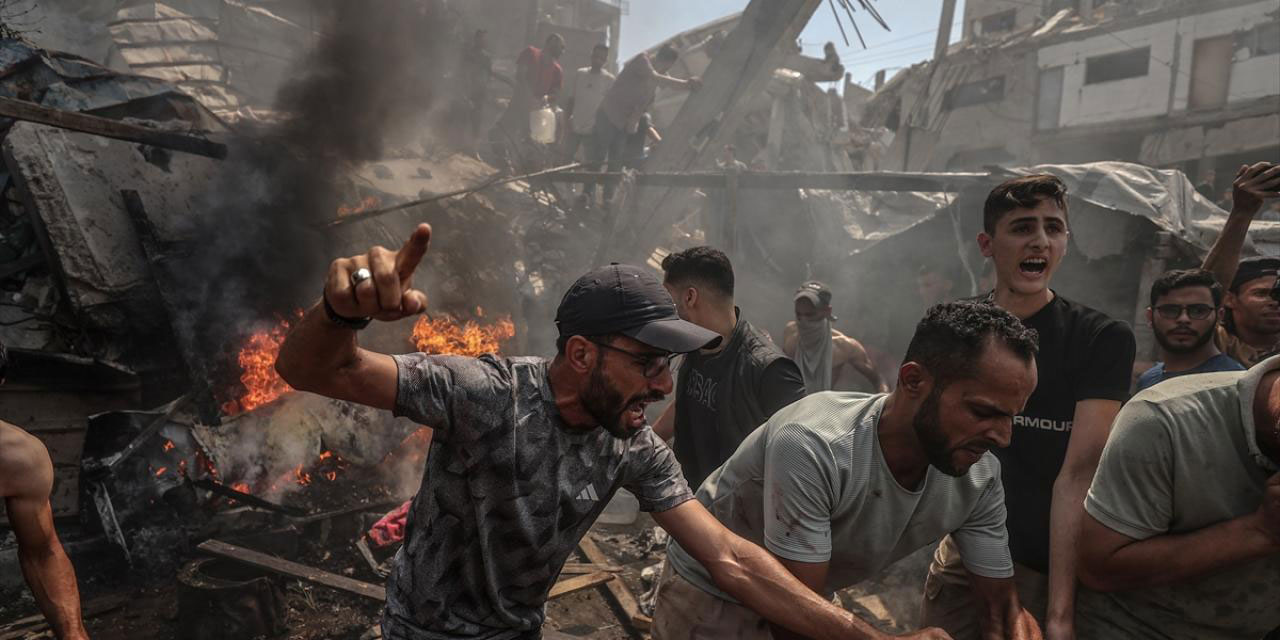 Aşağılık israil Gazze'de 84 sivili daha katletti