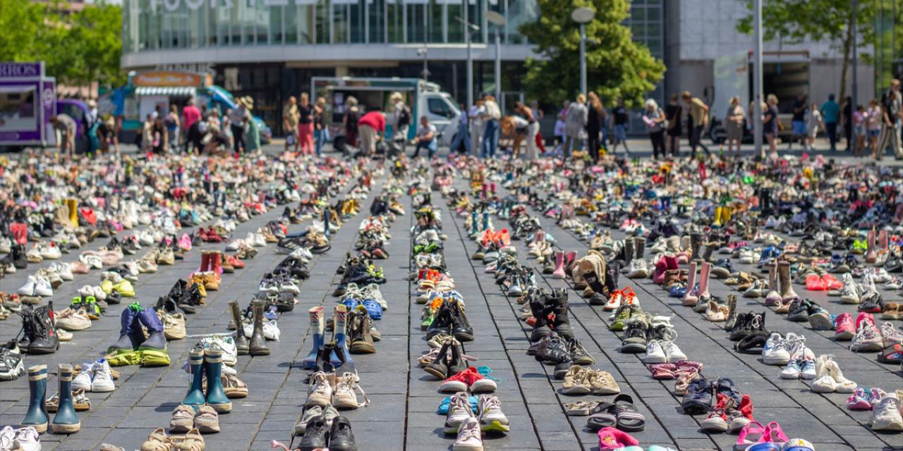 Hollanda'da, israilin öldürdüğü Filistinli çocuklar için anma etkinliği