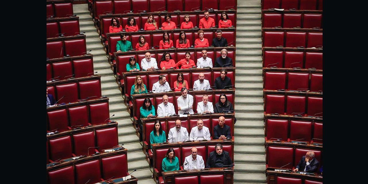 İtalya’da muhalefet vekilleri: Filistin’in bayrağı insanlık için mücadele edenlerin bayrağıdır
