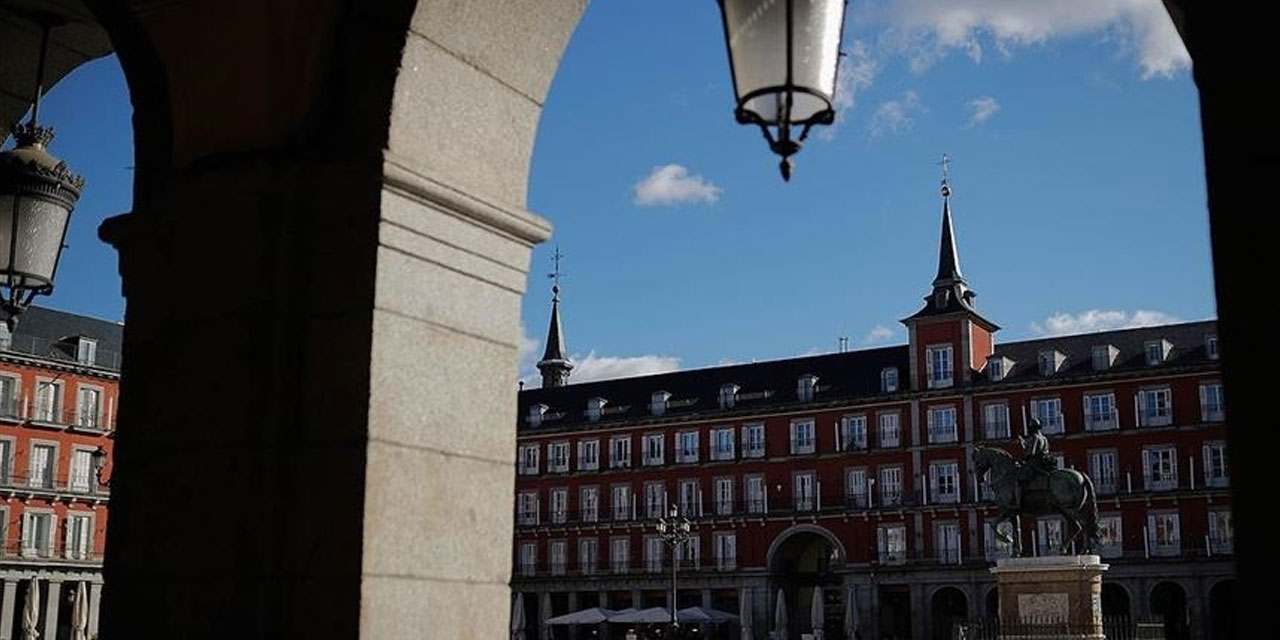 İspanya Katolik Kilisesi: Müslümanlar dini bayramlarını kamusal alanda kutlayabilmeli