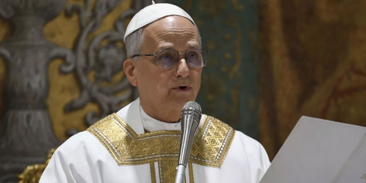 Ünlü şarkıcı Papa'ya çağrıda bulundu: Gazze'ye gidin!