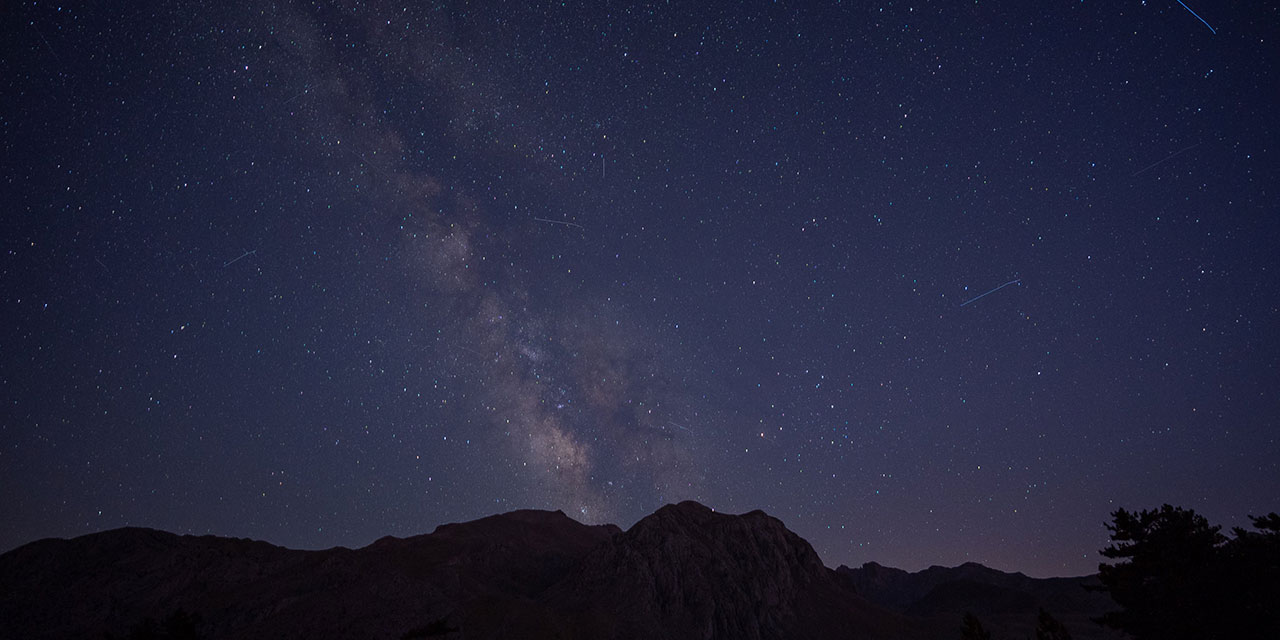 Isparta'da Perseid meteor yağmuru tefekkürle izlendi