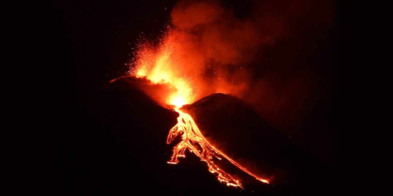 İtalya'da Etna Yanardağı'nda hareketlilik