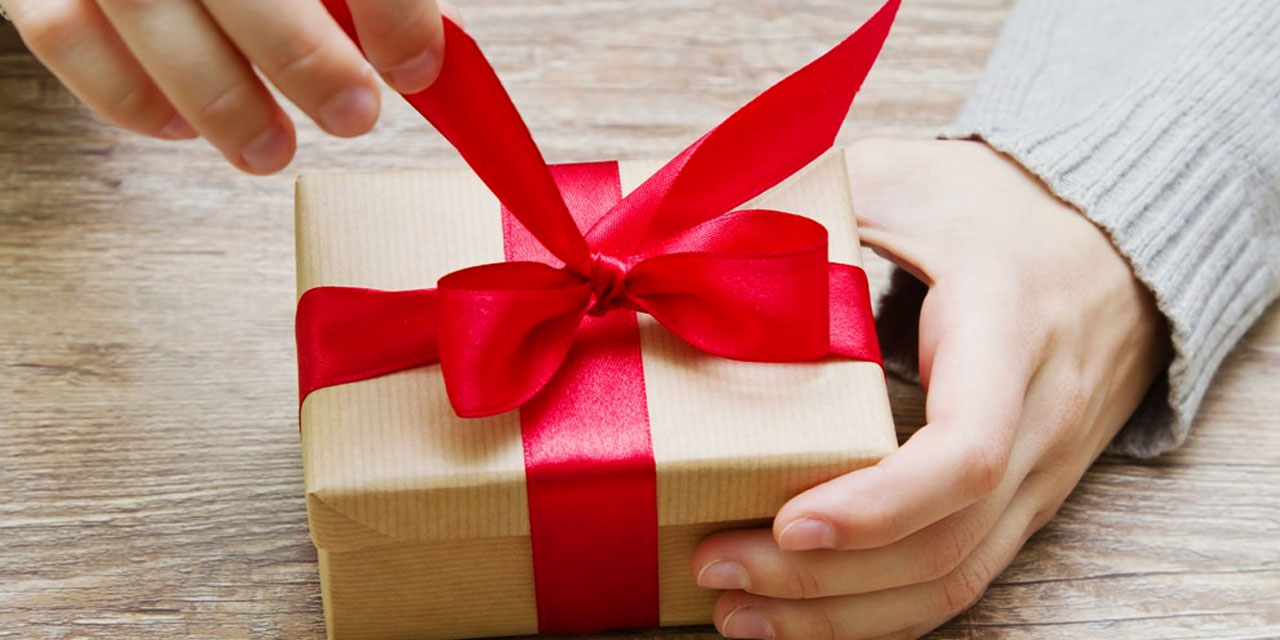 Bediüzzaman'a hediye vermek istemez miydiniz?