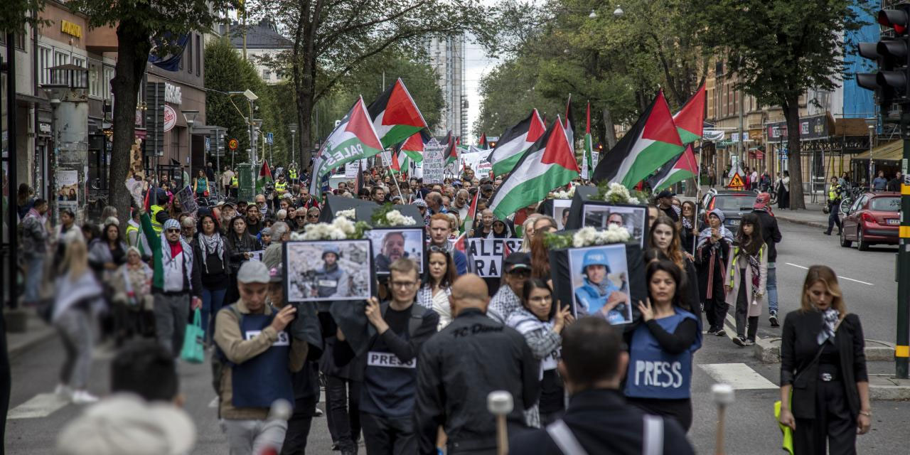 Avrupa'da israilin Gazze'ye yönelik saldırıları protesto edildi