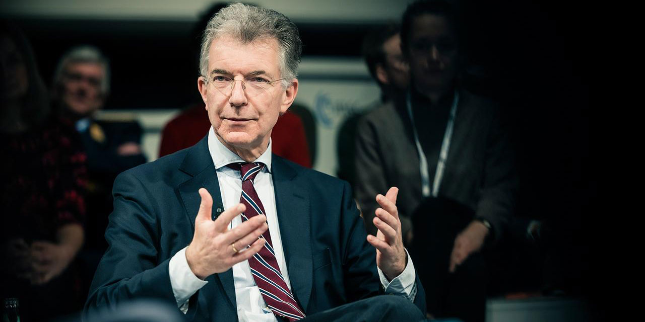 Alman Büyükelçi: Almanya Gazze'deki soykırıma yardımdan suçlu bulunabilir