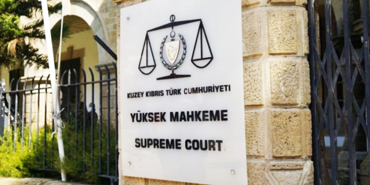Kıbrıs'ı kim yönetiyor? Anayasa Mahkemesi liselerde başörtüsünü yasakladı