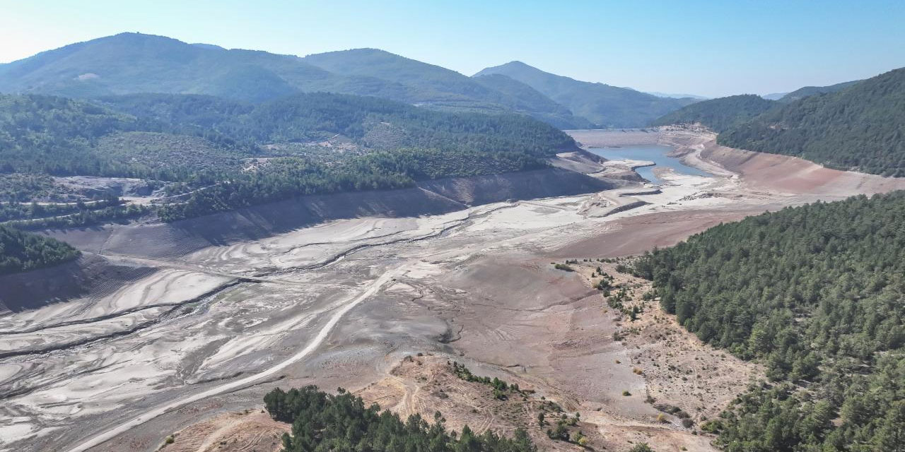 Bursa'daki barajlarda doluluk oranı yüzde 1'in altına düştü